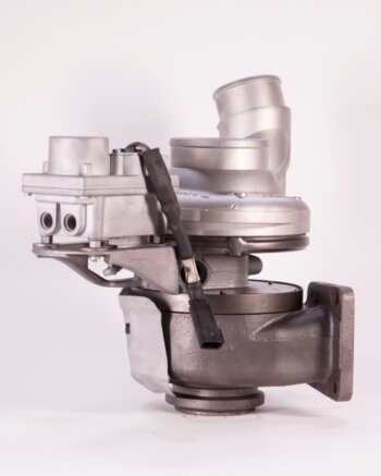 Turbo Solutions Remanufactured  Borg Warner IHC Maxxforce DT466E 7.6L B2UV-63 2005-2010  Turbocharger #RBM12639880001